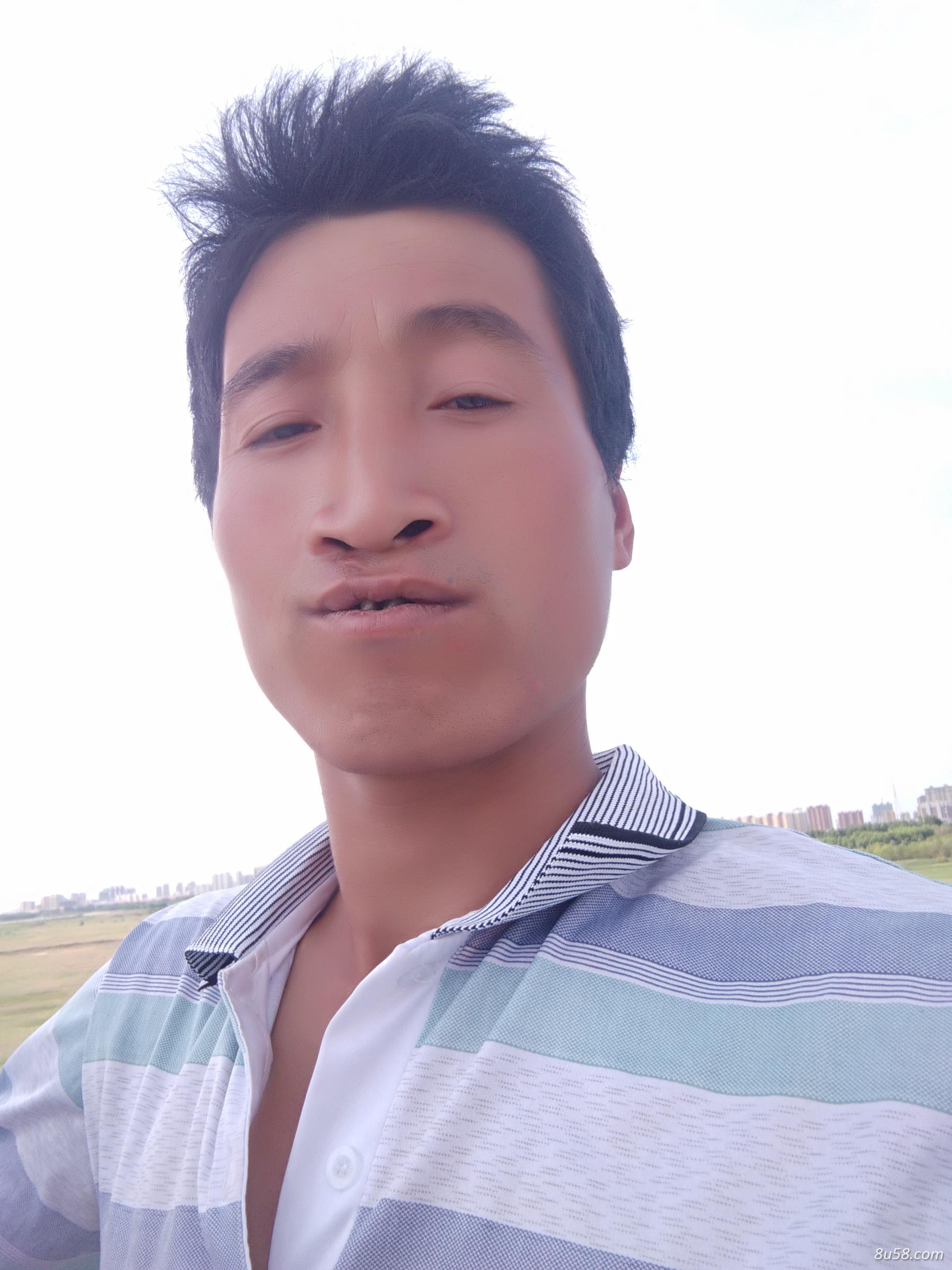 吕巍