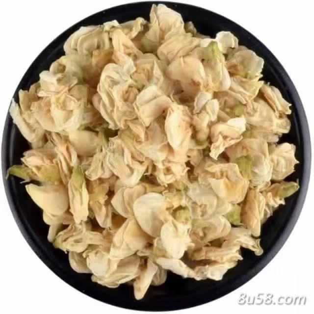 扁豆花为豆科扁豆属植物扁豆的花