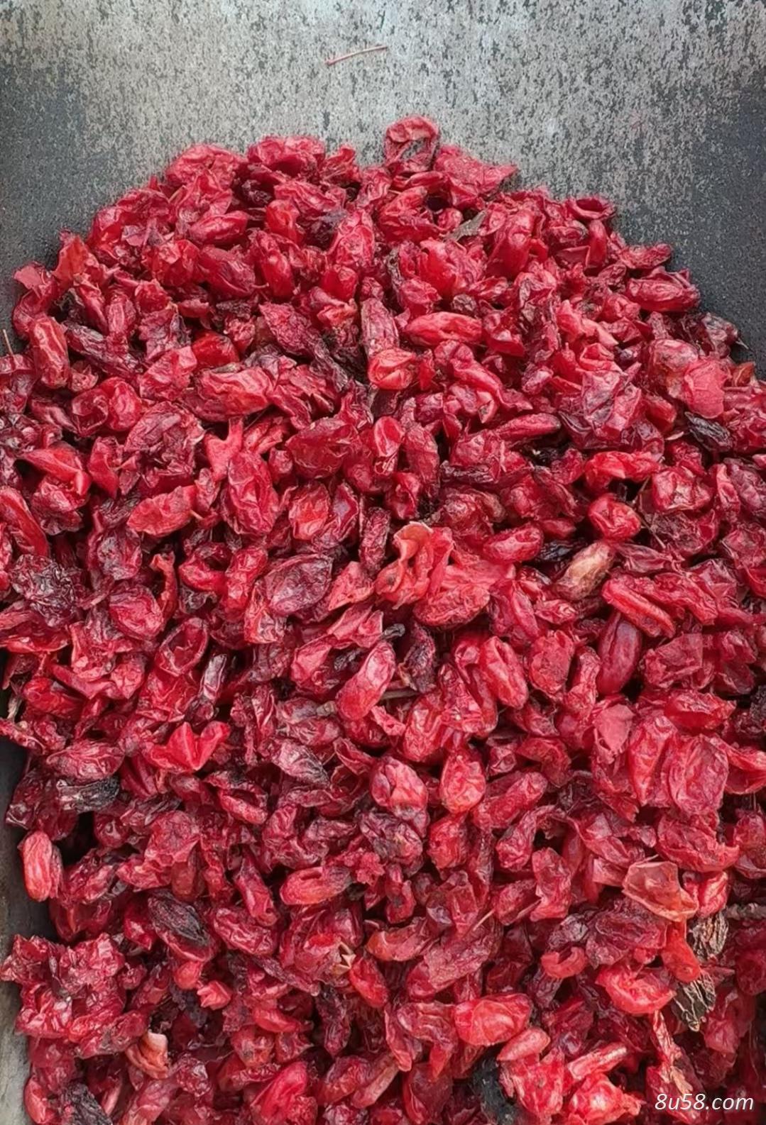 山萸肉的好处有哪些？山茱萸和山萸肉的区别在哪里？