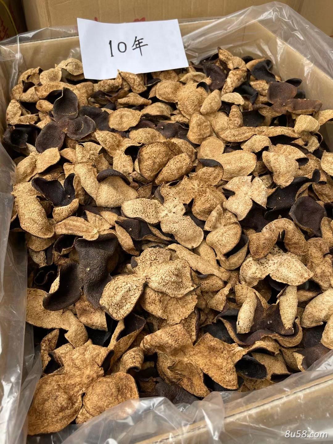 新会陈皮分不分年份？新会陈皮的功效有哪些？新会陈皮的搭配有哪些？